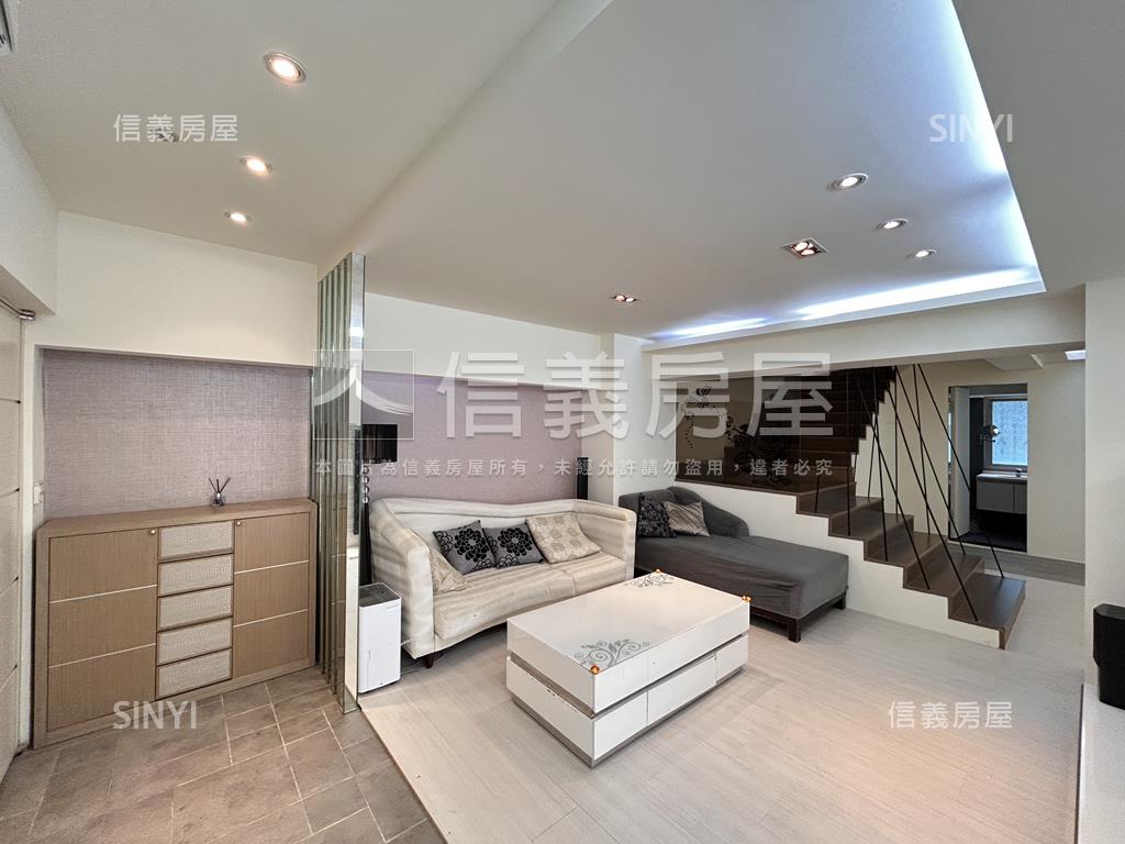 葛萊美挑高樓中樓附車位房屋室內格局與周邊環境