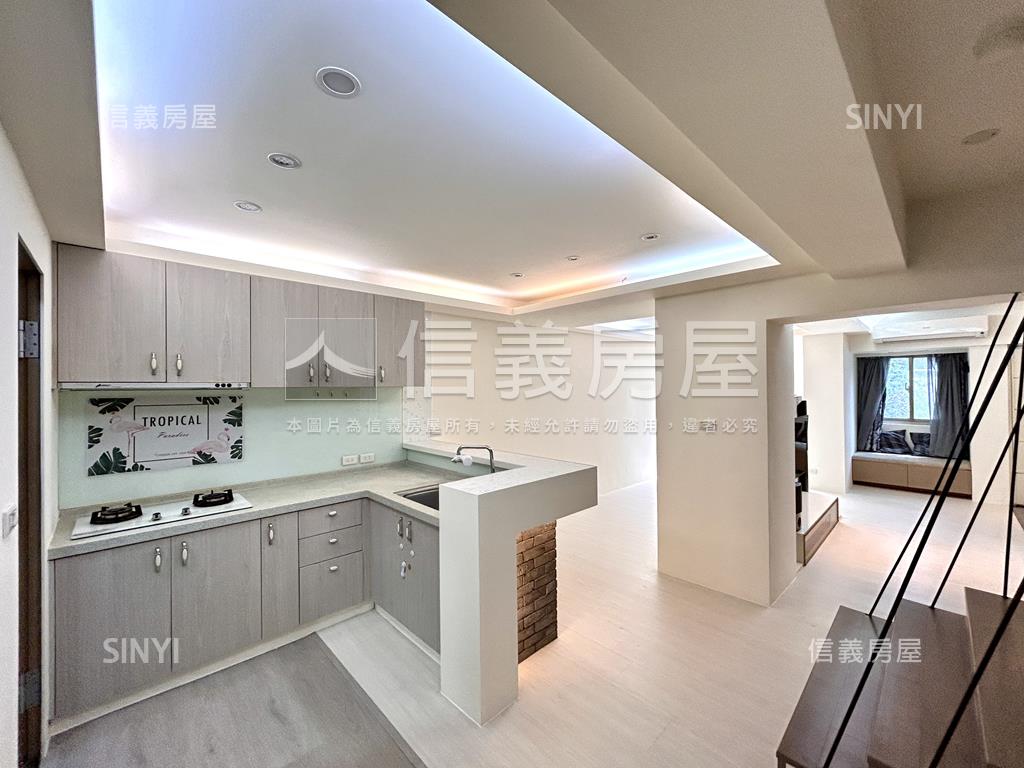 葛萊美挑高樓中樓附車位房屋室內格局與周邊環境