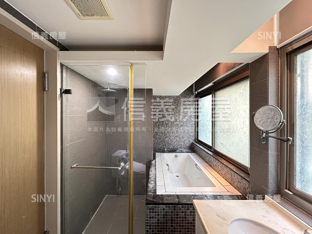 葛萊美挑高樓中樓附車位房屋室內格局與周邊環境