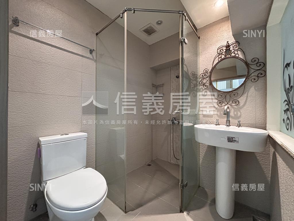 葛萊美挑高樓中樓附車位房屋室內格局與周邊環境