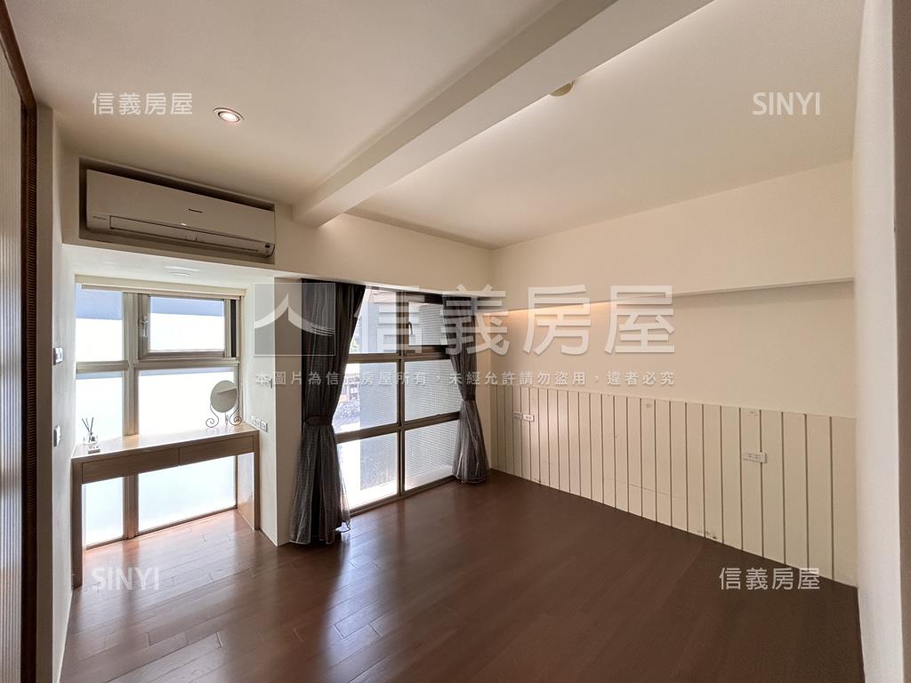 葛萊美挑高樓中樓附車位房屋室內格局與周邊環境