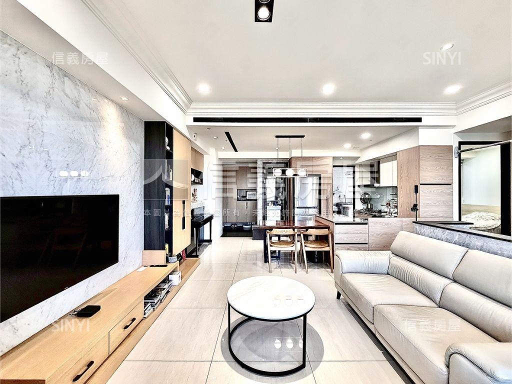 時代英倫高樓視野戶房屋室內格局與周邊環境