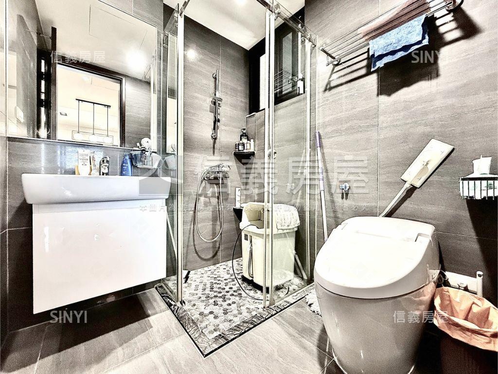 時代英倫高樓視野戶房屋室內格局與周邊環境