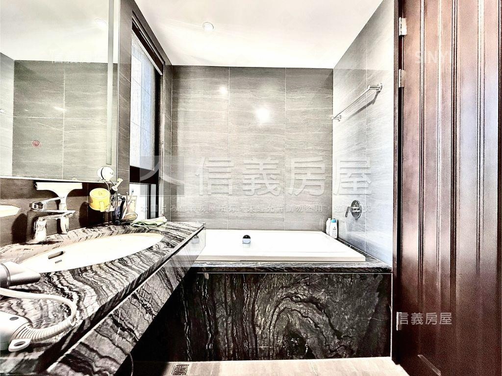 時代英倫高樓視野戶房屋室內格局與周邊環境