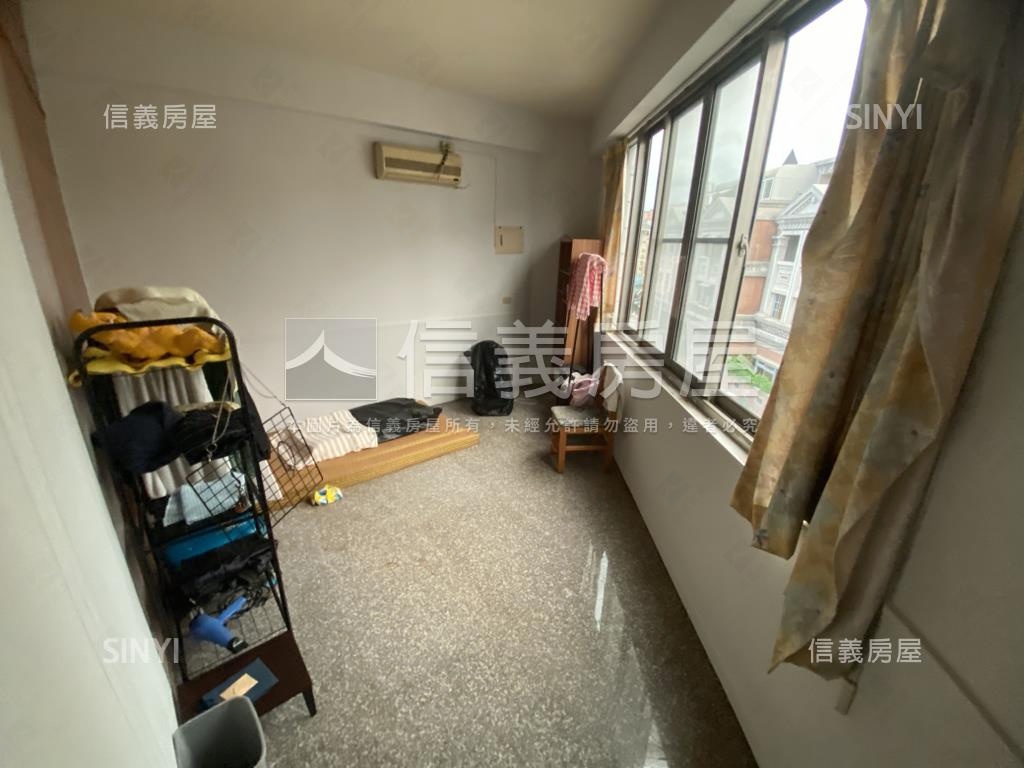 正西勢街路角店住合一房屋室內格局與周邊環境