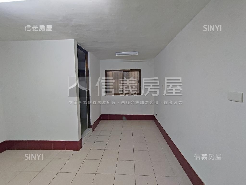 五甲商圈正街精美透天房屋室內格局與周邊環境