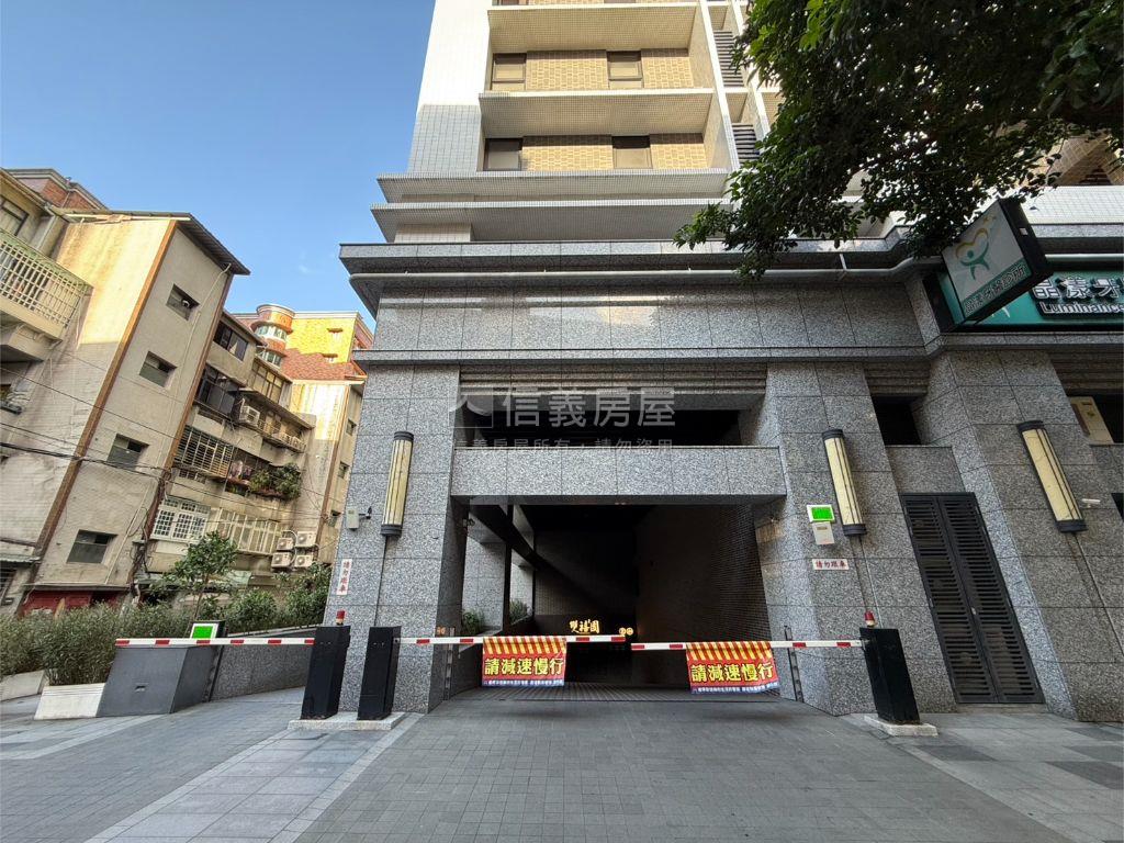 景安雙禧園車位房屋室內格局與周邊環境