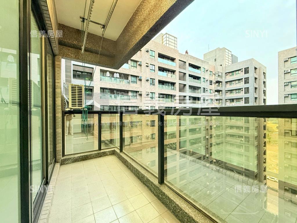 沐光太普雙衛開窗三房車位房屋室內格局與周邊環境