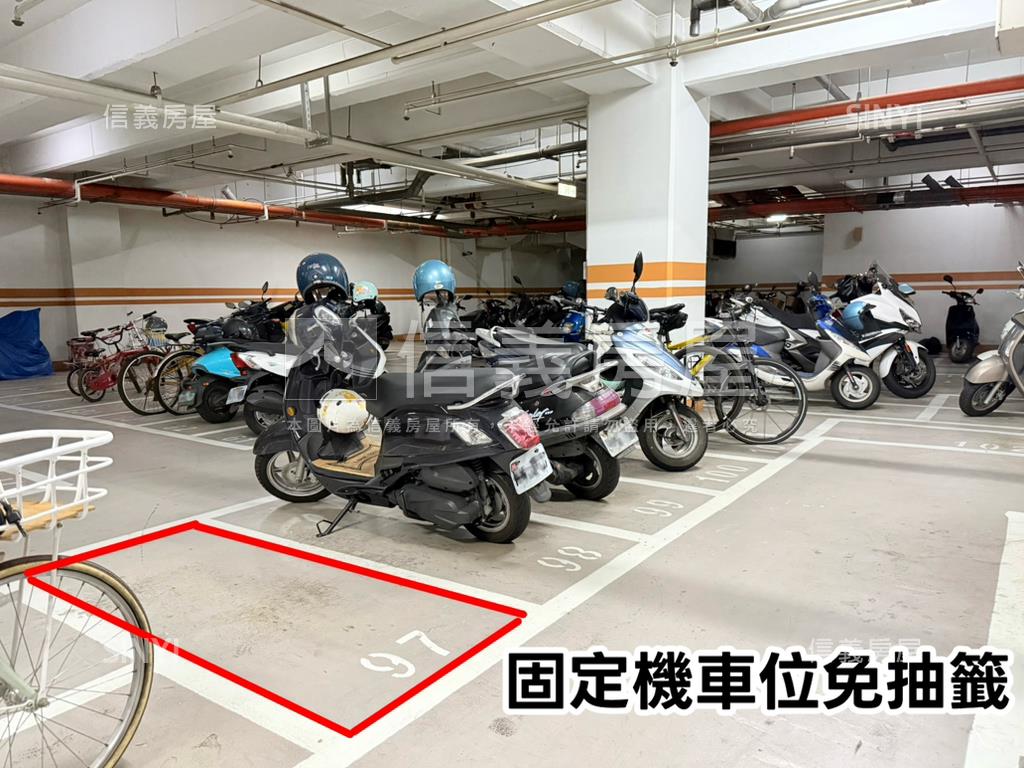 沐光太普雙衛開窗三房車位房屋室內格局與周邊環境