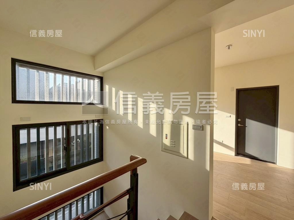 單元二大面寬電梯豪墅房屋室內格局與周邊環境