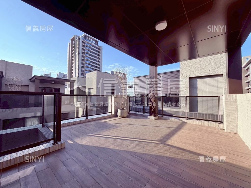 單元二大面寬電梯豪墅房屋室內格局與周邊環境