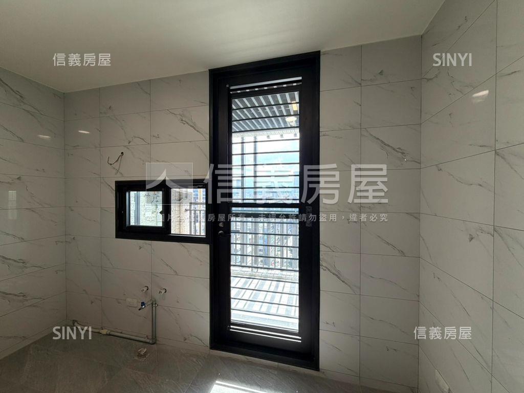 富邦藝樹１０１天際線景觀房屋室內格局與周邊環境