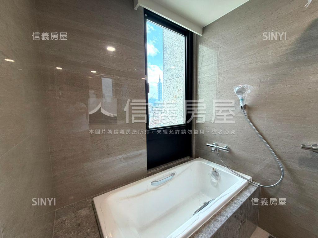 富邦藝樹１０１天際線景觀房屋室內格局與周邊環境