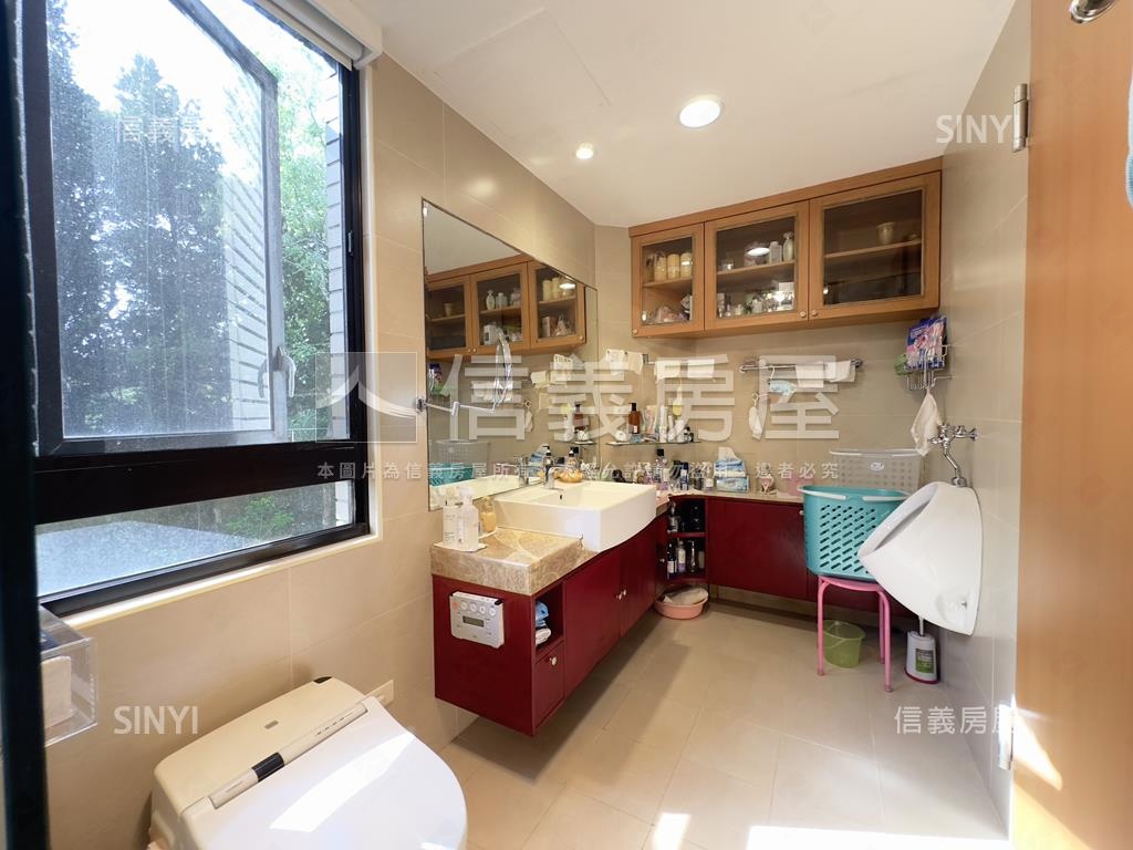 珍藏皇翔日出大地綠茵豪邸房屋室內格局與周邊環境