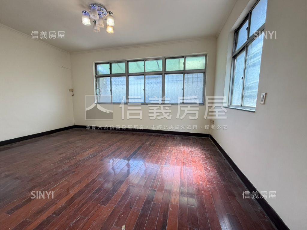 公園一路大空間房屋室內格局與周邊環境