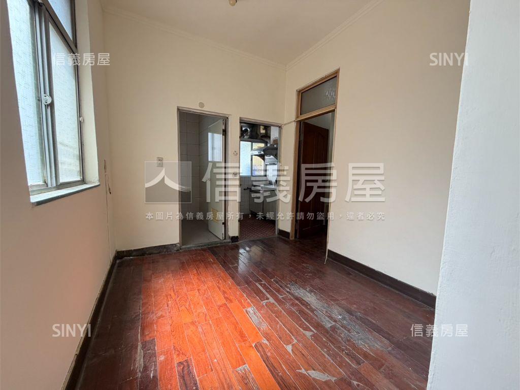 公園一路大空間房屋室內格局與周邊環境