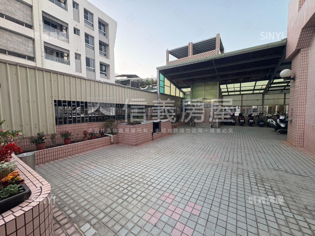 北區極稀有大四房雙車房屋室內格局與周邊環境