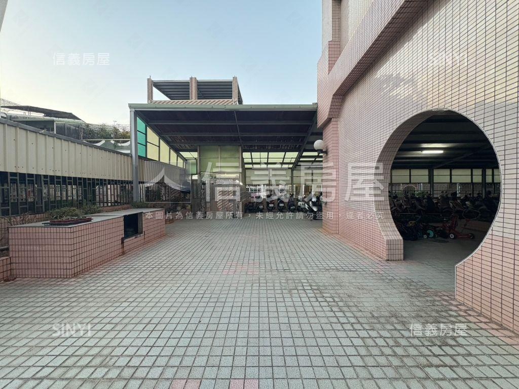 北區極稀有大四房雙車房屋室內格局與周邊環境