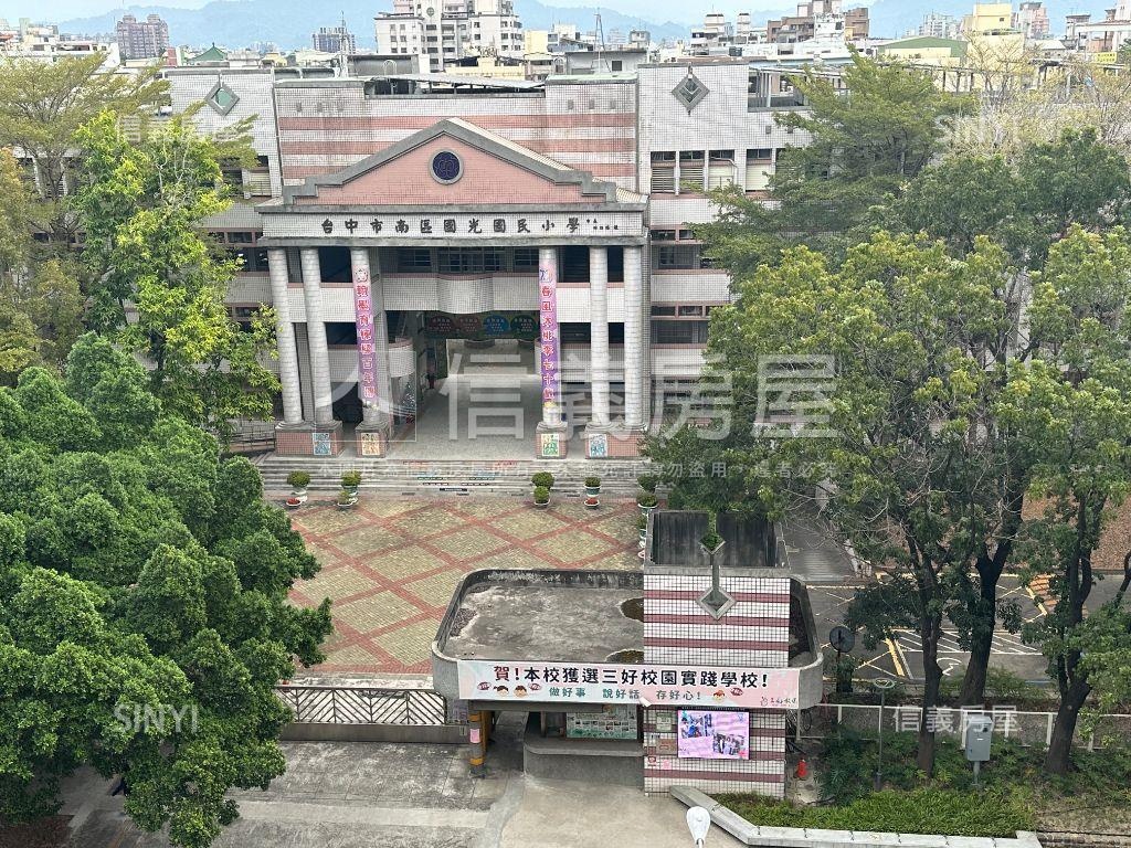 興大兩房雙陽台美屋房屋室內格局與周邊環境