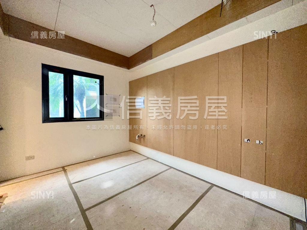 ️羅運瑪丁尼茲豪邸房屋室內格局與周邊環境