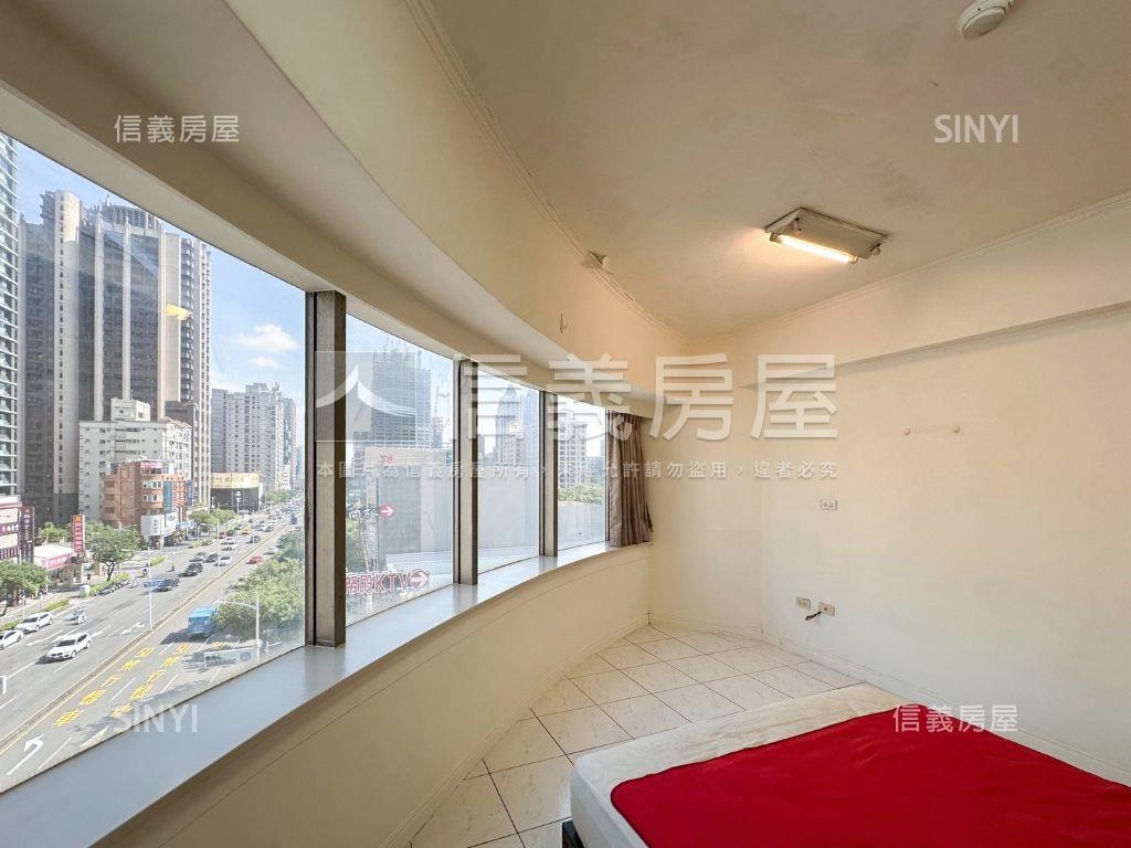博覽市景一覽無遺房屋室內格局與周邊環境