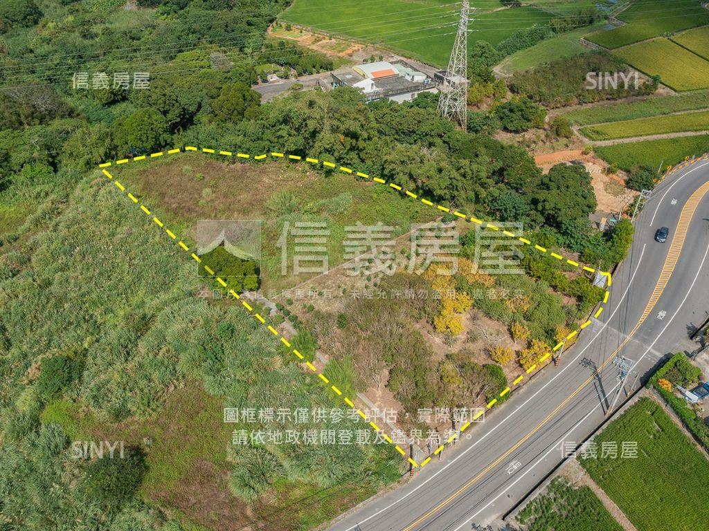 新埔休閒地。平坦大面寬房屋室內格局與周邊環境