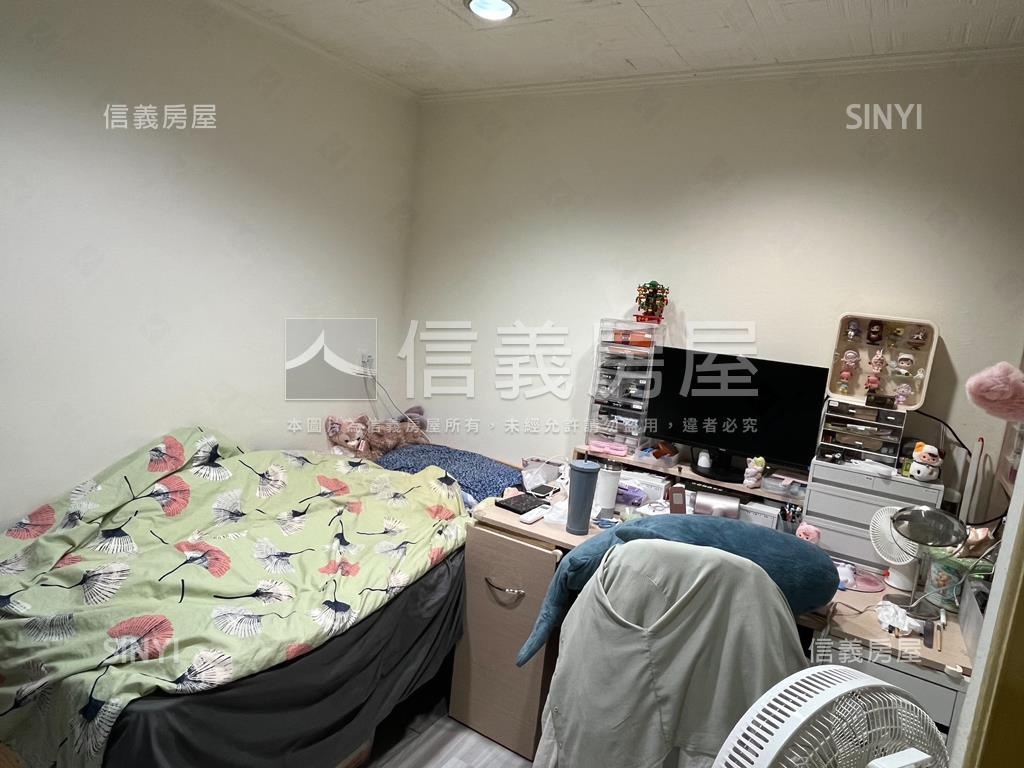 分子尾邊間公寓房屋室內格局與周邊環境