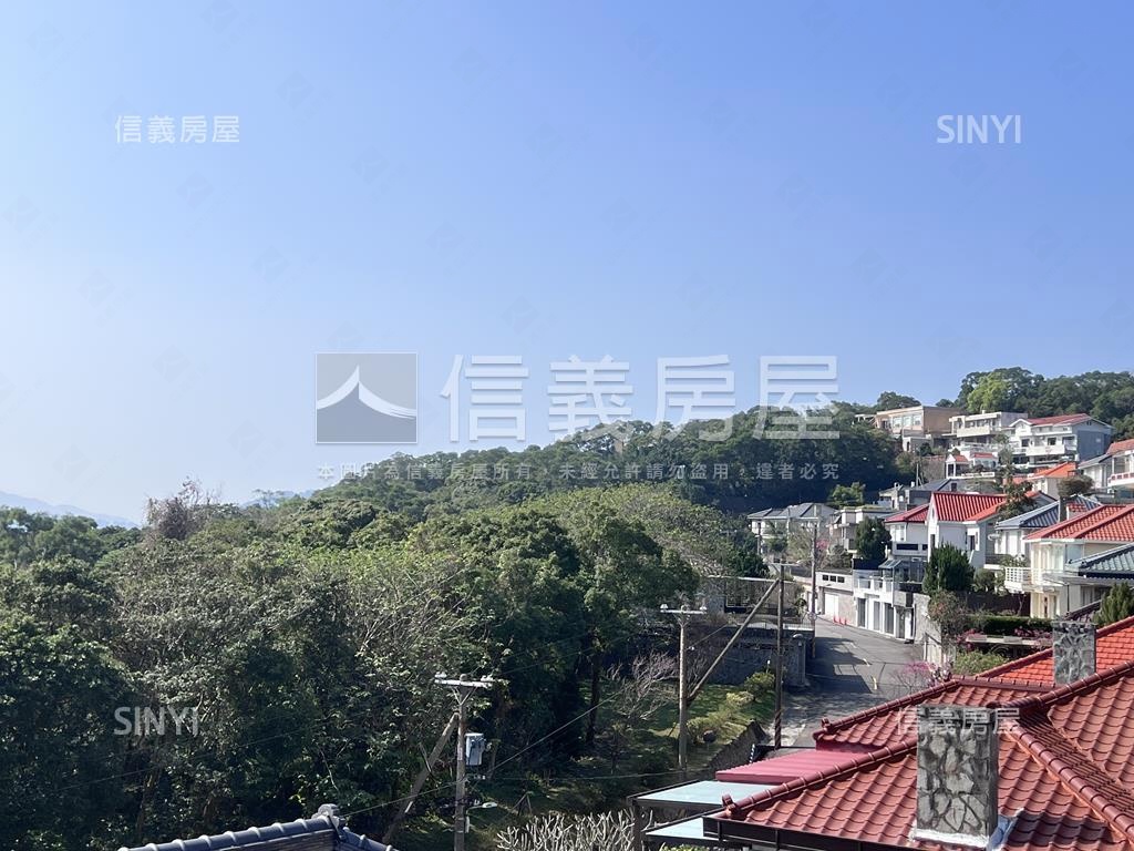 山景泳池威靈頓房屋室內格局與周邊環境