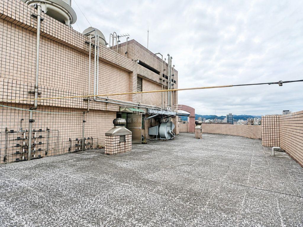 頂溪捷運｜雙星高樓景套房房屋室內格局與周邊環境