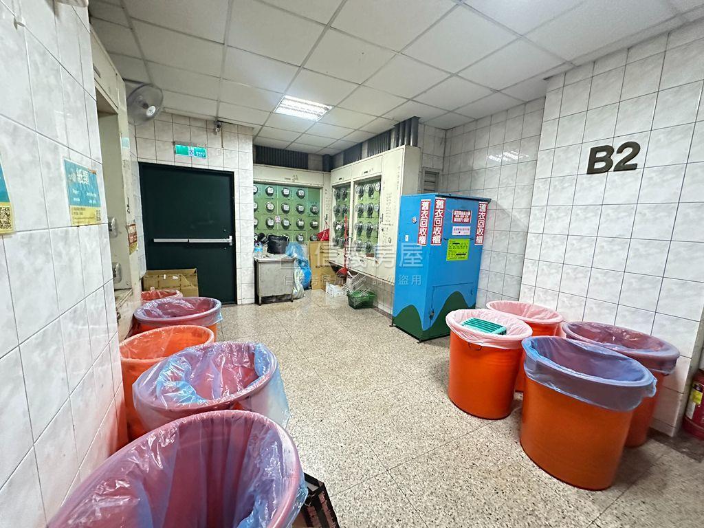 頂溪捷運｜雙星高樓景套房房屋室內格局與周邊環境