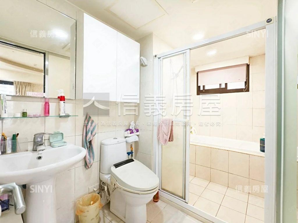 【Ｕ未來】裝潢景觀四房房屋室內格局與周邊環境