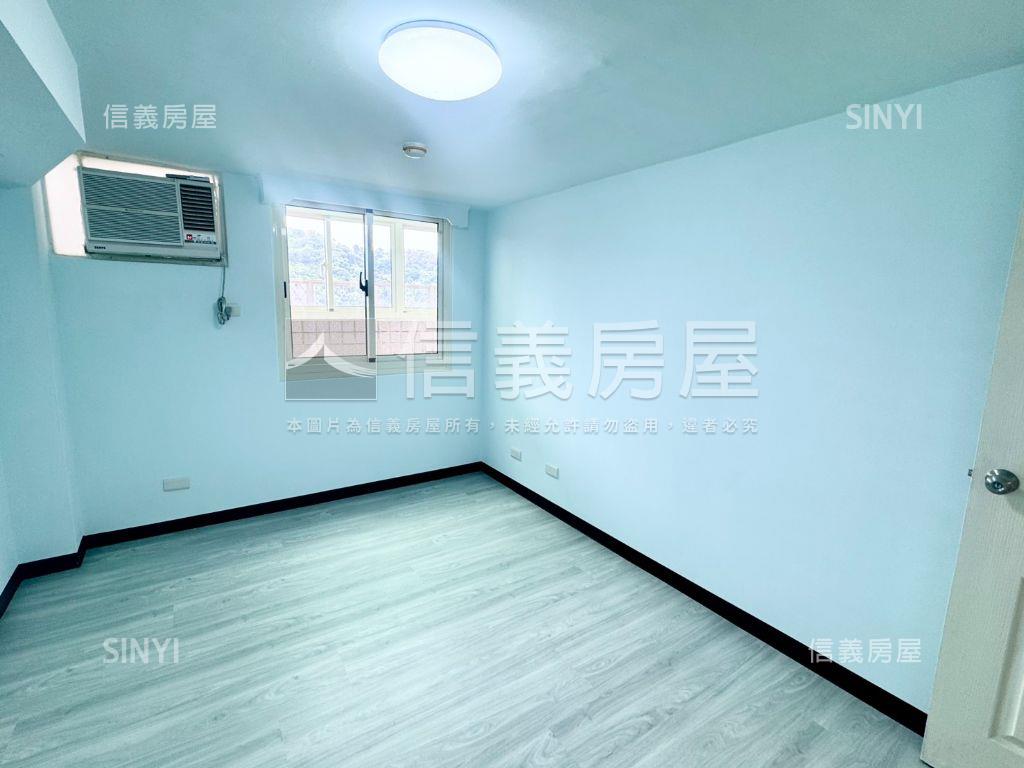 小巨人·次頂樓景觀美宅房屋室內格局與周邊環境
