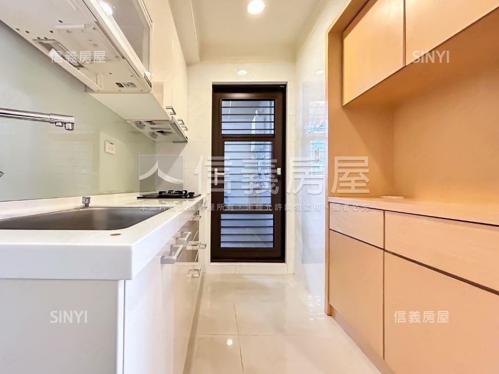 ⭐華固富仕館⭐邊間溫馨居房屋室內格局與周邊環境