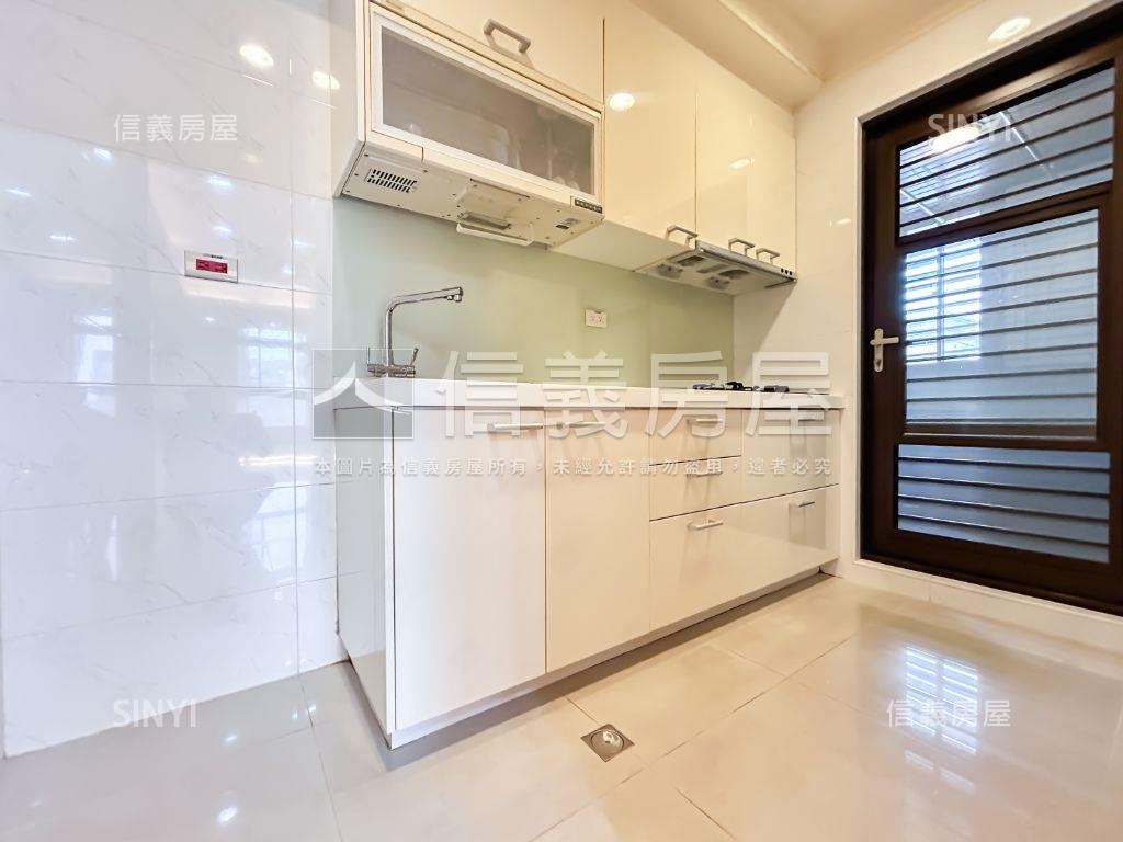 ⭐華固富仕館⭐邊間溫馨居房屋室內格局與周邊環境