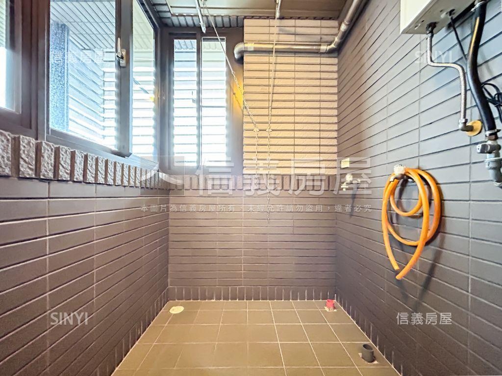 ⭐華固富仕館⭐邊間溫馨居房屋室內格局與周邊環境