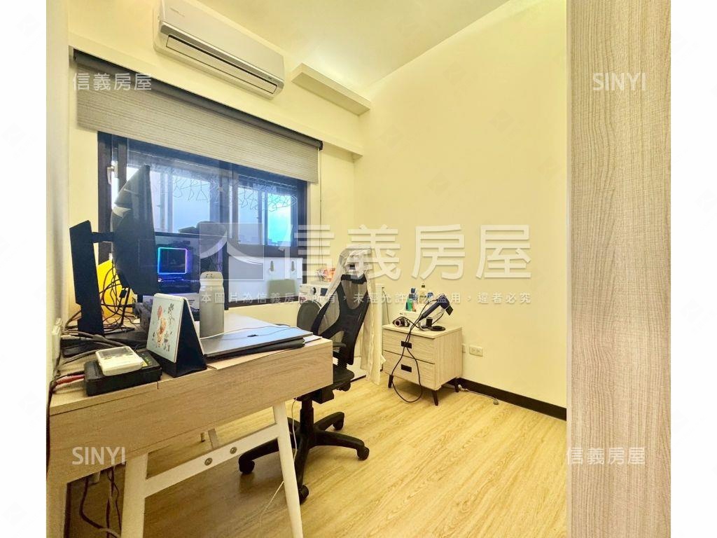 景森裝潢美兩房車位房屋室內格局與周邊環境