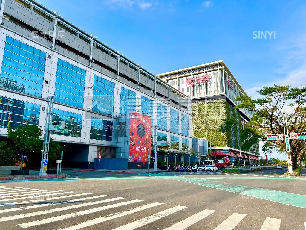 榮總商圈３＋１室平面車位房屋室內格局與周邊環境