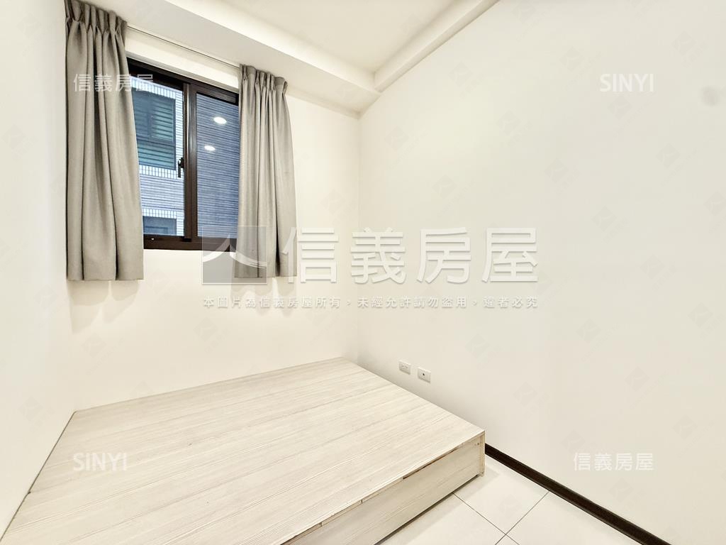 朝南前後陽台三房車位房屋室內格局與周邊環境