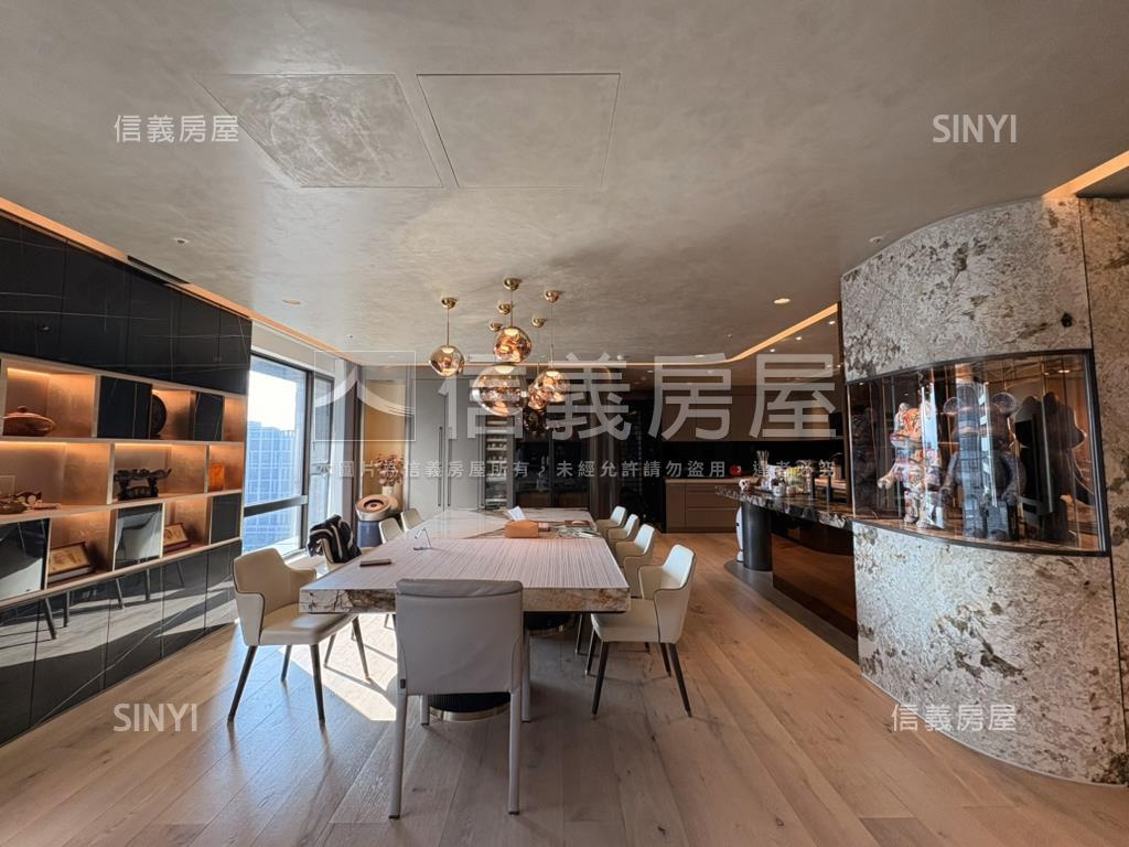 九五至尊景觀空間車位房屋室內格局與周邊環境