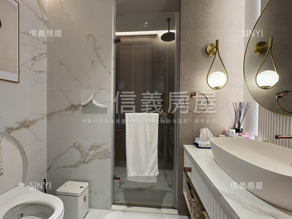 九五至尊景觀空間車位房屋室內格局與周邊環境