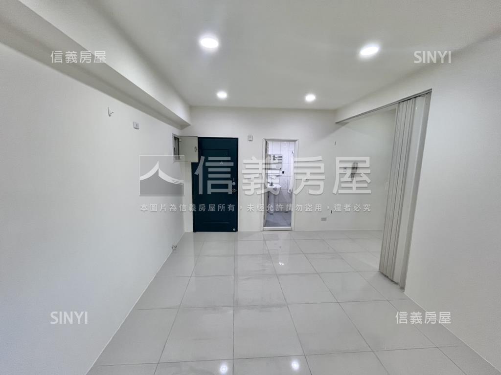 【專任】可直接住望族三房房屋室內格局與周邊環境