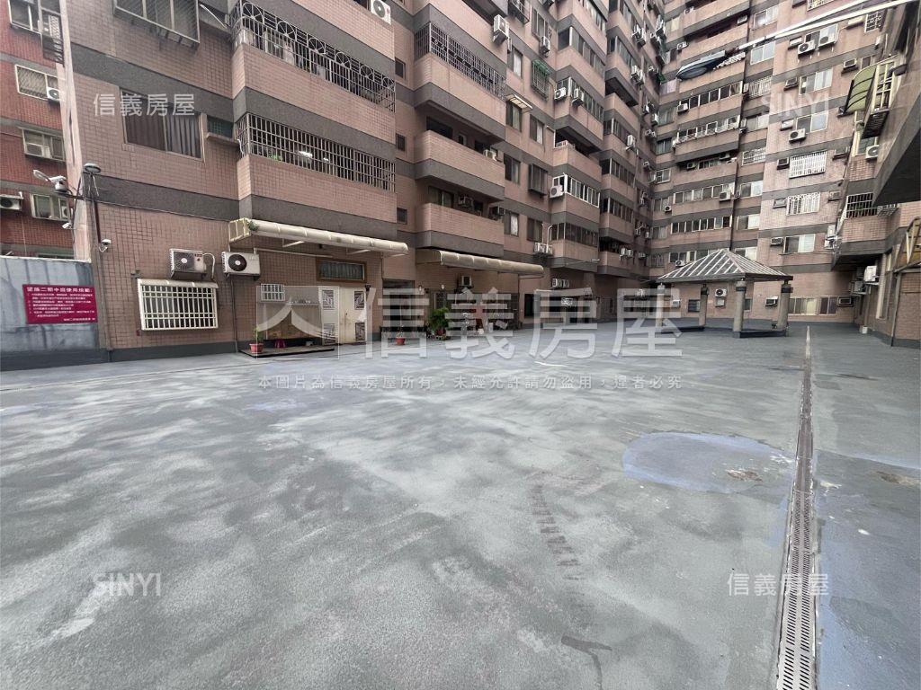【專任】可直接住望族三房房屋室內格局與周邊環境