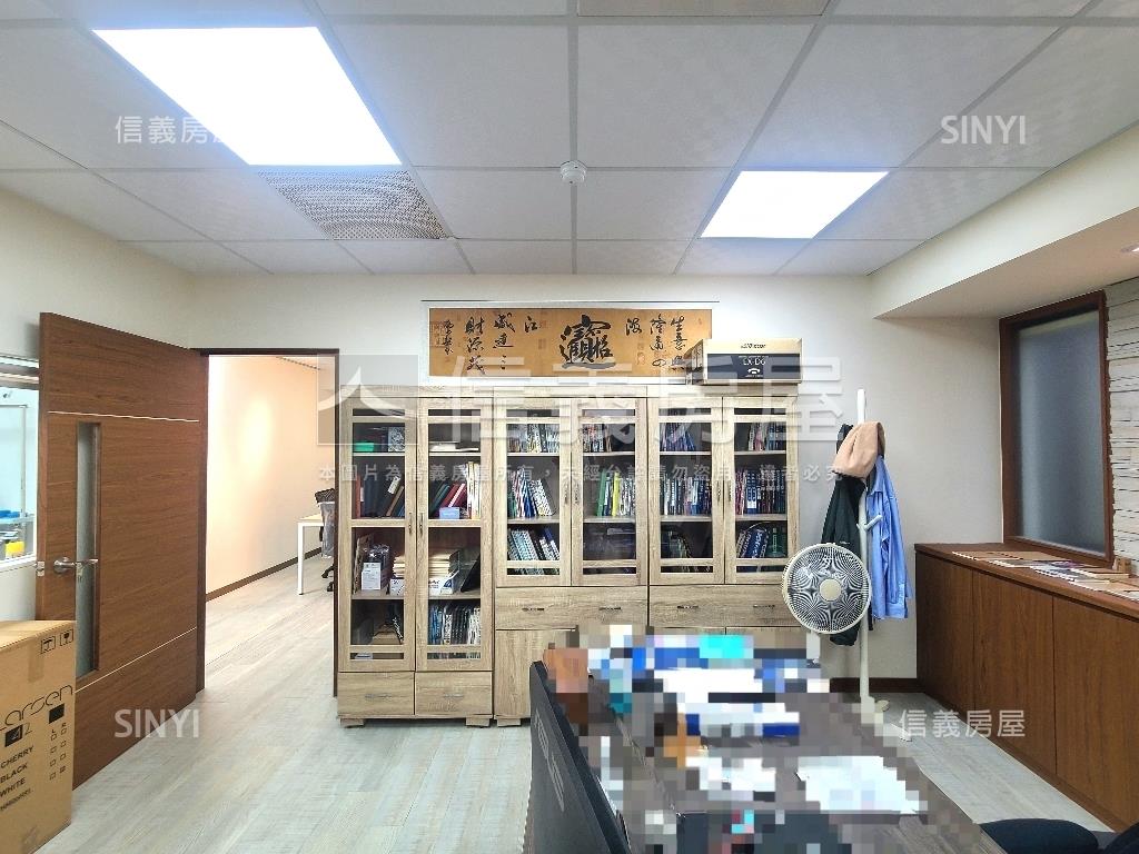 藝文中正路摩天精品商辦房屋室內格局與周邊環境