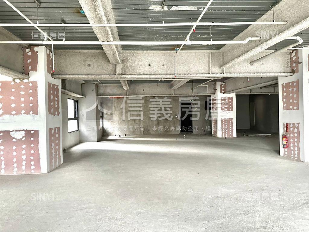 四季天韻前棟樹景雙平車位房屋室內格局與周邊環境