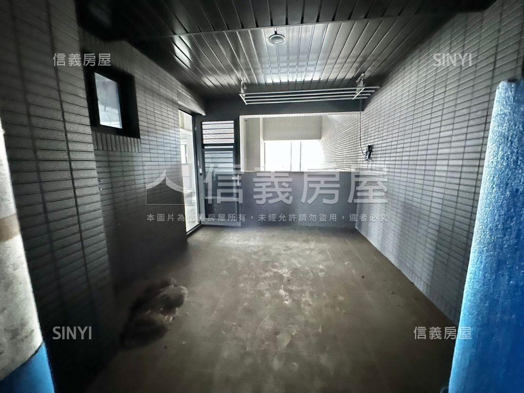 四季天韻前棟樹景雙平車位房屋室內格局與周邊環境