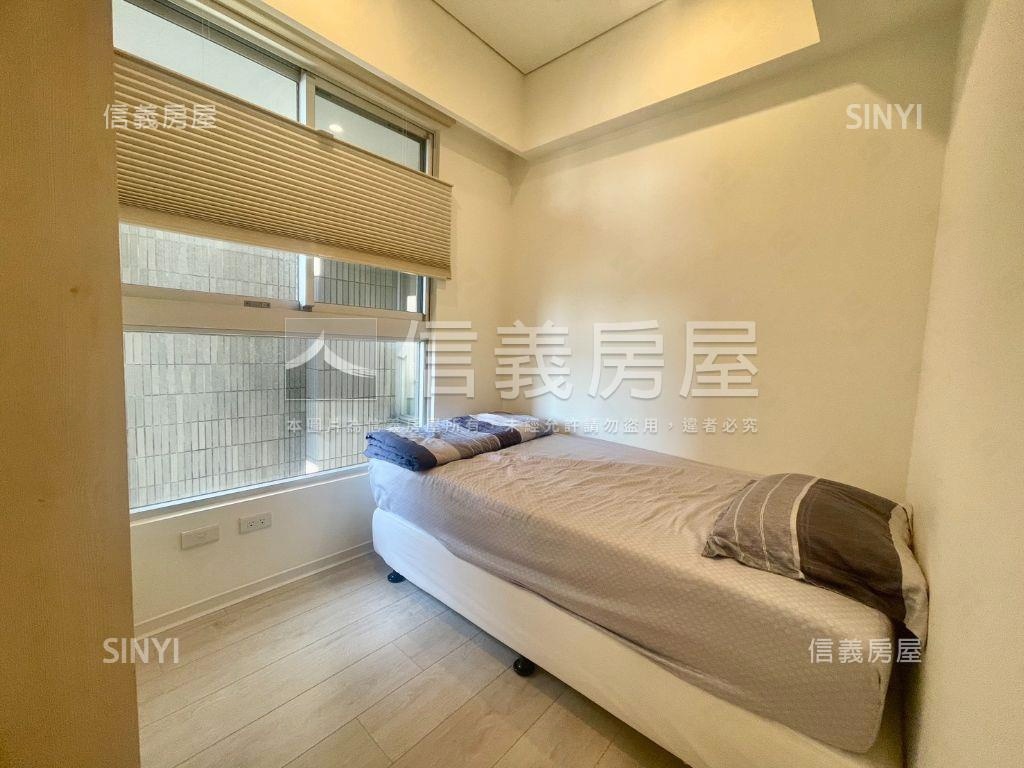 近Ａ１８璞園的家３房車位房屋室內格局與周邊環境