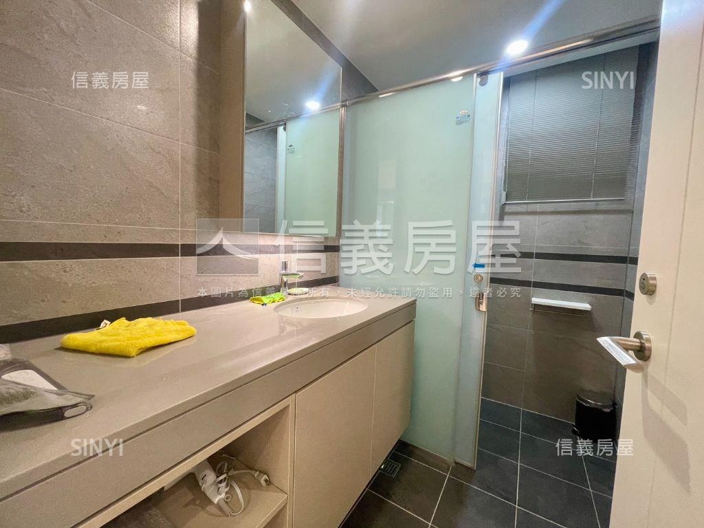 近Ａ１８璞園的家３房車位房屋室內格局與周邊環境