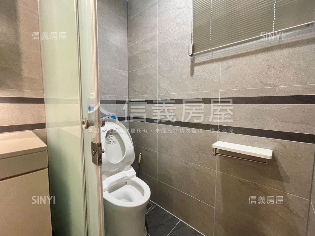 近Ａ１８璞園的家３房車位房屋室內格局與周邊環境