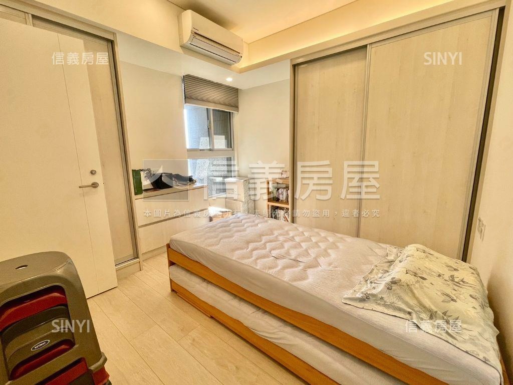 近Ａ１８璞園的家３房車位房屋室內格局與周邊環境