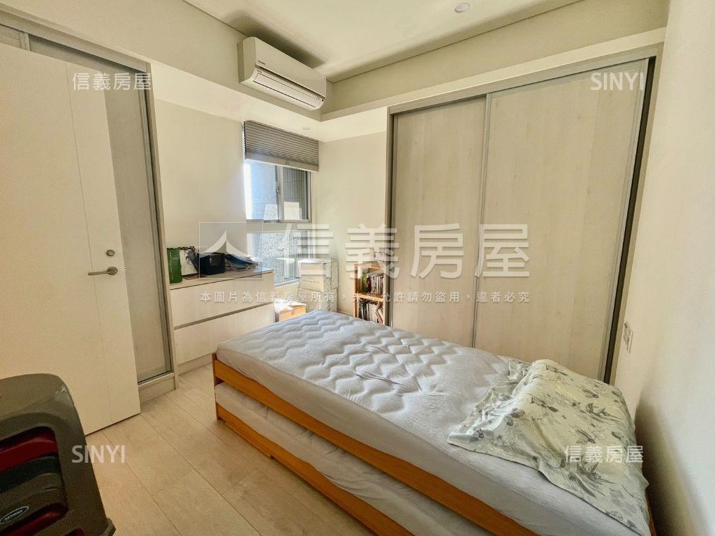 近Ａ１８璞園的家３房車位房屋室內格局與周邊環境